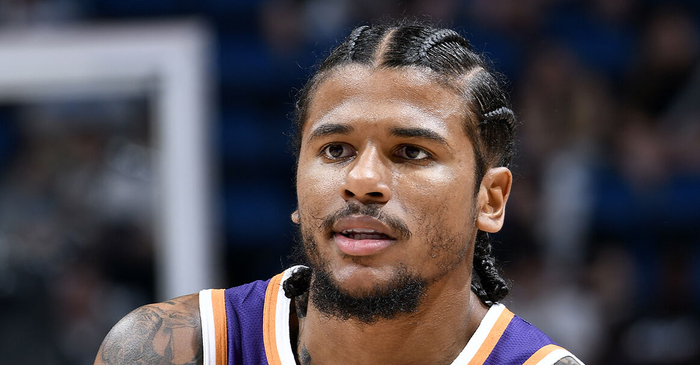 中国官方网站-末节DNP格林 奥特：他没有受伤 只是决定打更小的阵容|布克|太阳|魔术|德雷蒙德·格林|弗雷迪-吉莱斯皮_新浪体育_新浪新闻